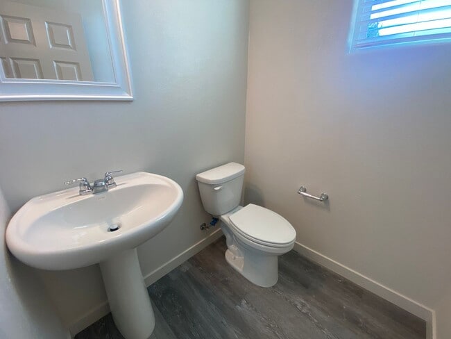 Building Photo - 6782 Jujube Ln