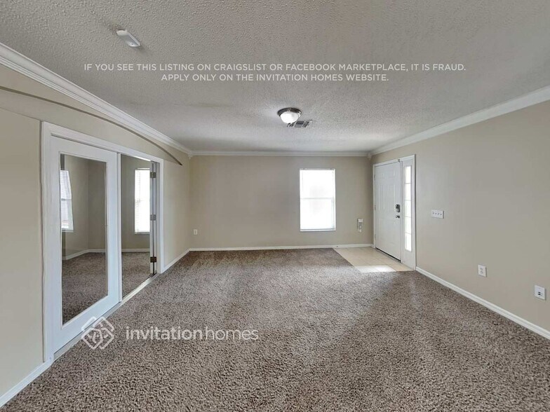 Building Photo - 2417 Knightsbridge Blvd