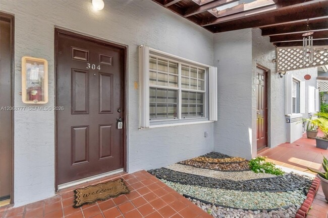 Building Photo - 7070 NW 173rd Dr