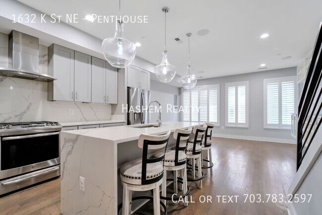 Building Photo - 1632 K St NE
