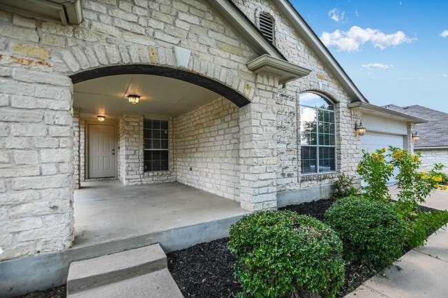 Building Photo - Preserve at Stone Oak