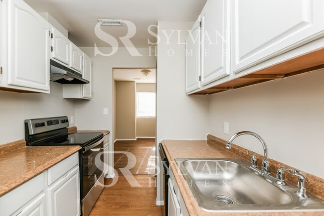 Building Photo - The Lifestyle You Deserve.