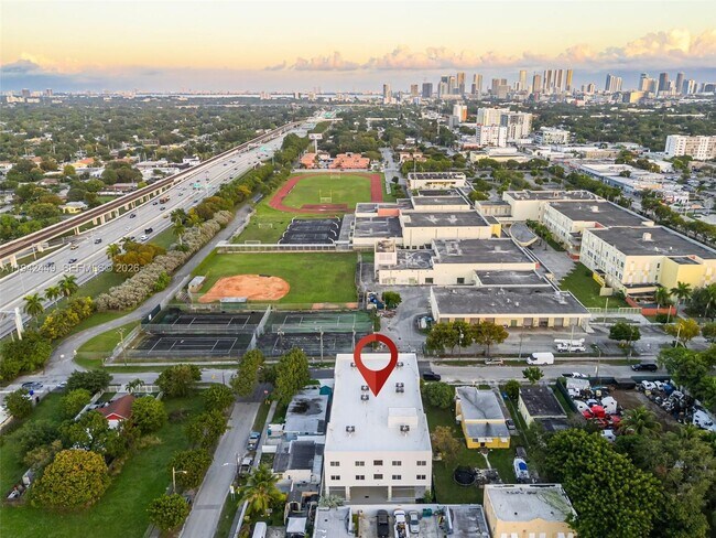 Building Photo - 3728 NW 19th Ave