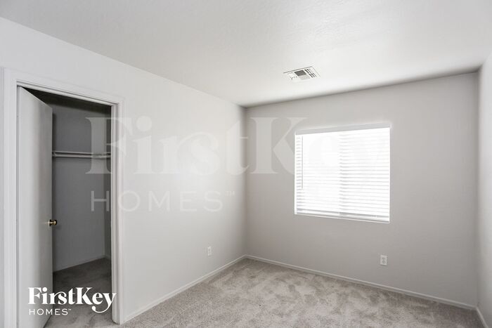 Building Photo - 12830 W Pershing St