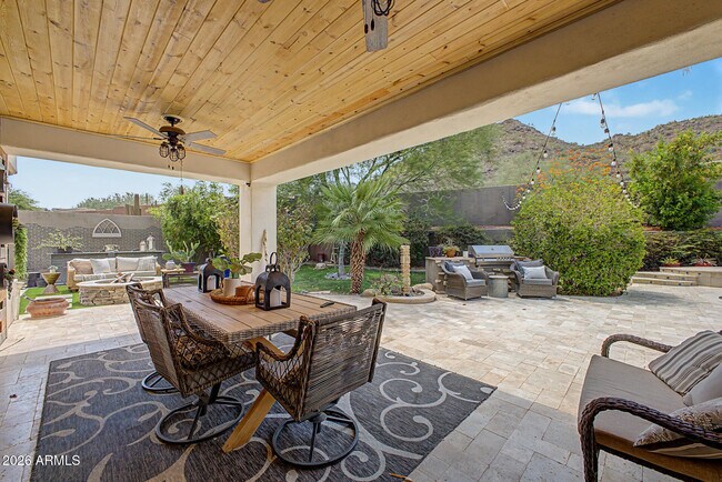 Building Photo - 13418 N Manzanita Ln