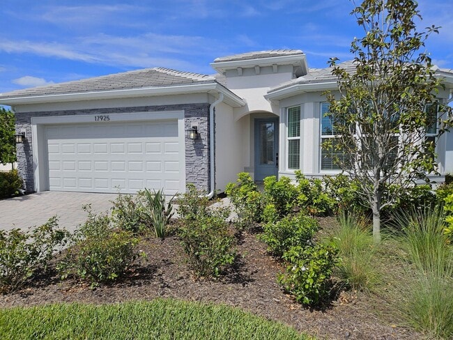 Building Photo - New Construction Seasonal Short-Term 3 Bedroom 2 Bathroom with a Bonus Room in Legacy Groves!