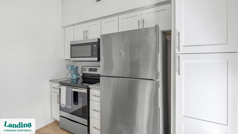 Building Photo - 9510 Westpark Dr