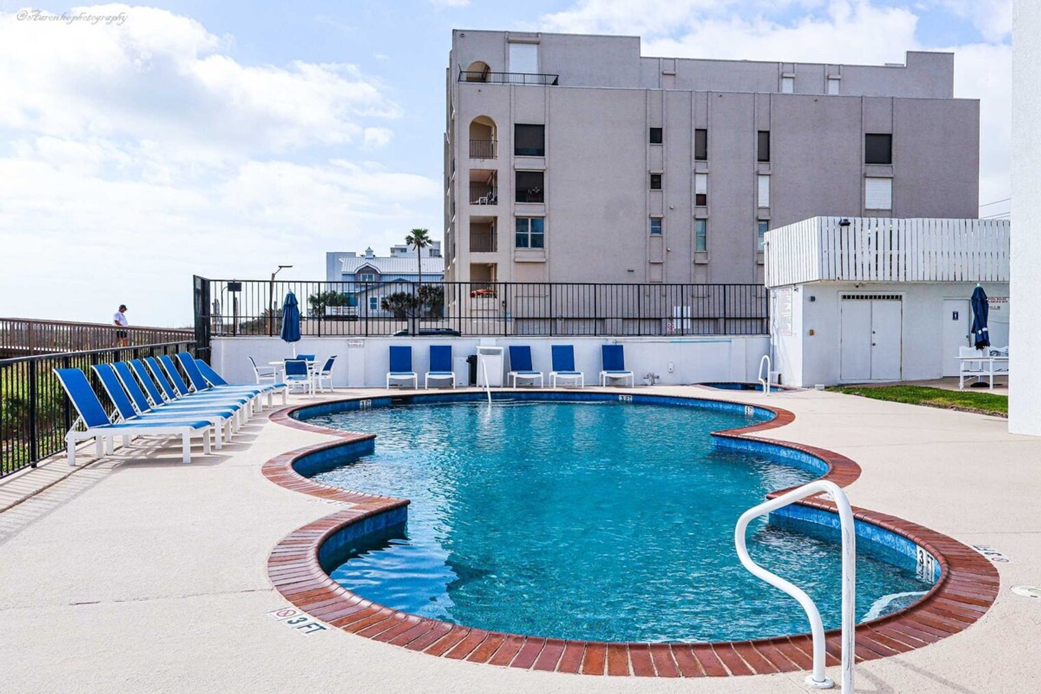 Building Photo - 3900 Gulf Blvd