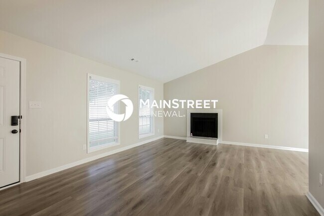 Building Photo - 3 Bedroom Pet-Friendly Home in CHARLOTTE, ...