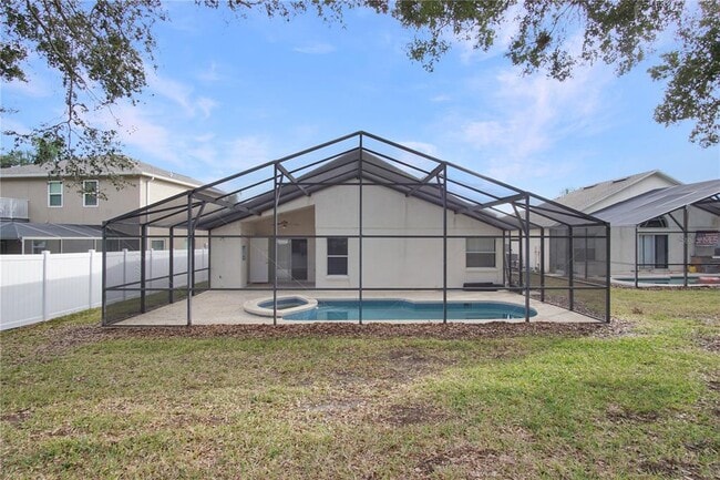 Building Photo - 522 Kildrummy Dr