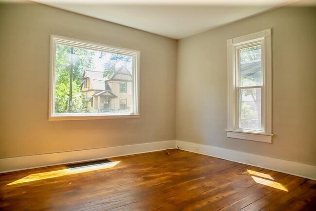 Building Photo - 51 Colfax St NE