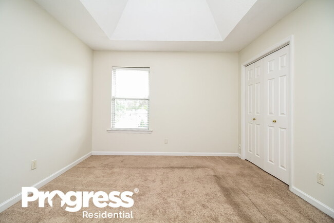 Building Photo - 4121 October Woods Dr