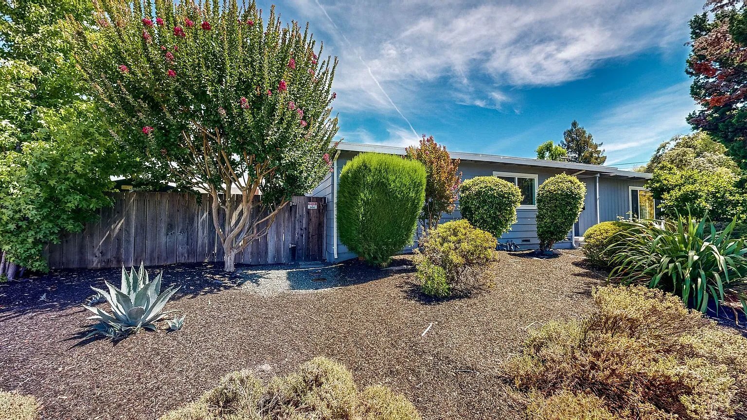 Building Photo - 2220 Boise Ct