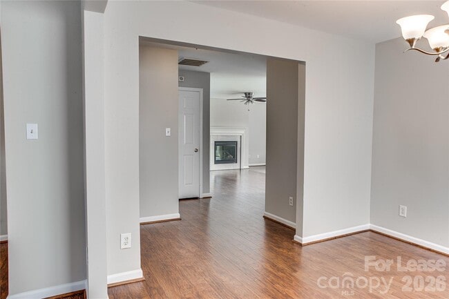 Building Photo - 2035 Speedwell Ct