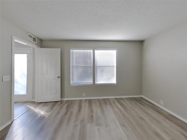 Building Photo - 4512 Merlot Dr