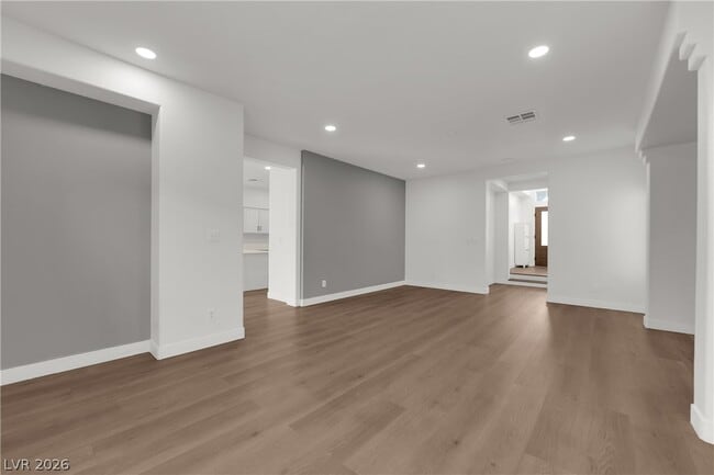 Building Photo - 8821 Winter Sky Ave