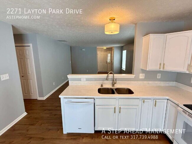 Building Photo - 2271 Layton Park Dr