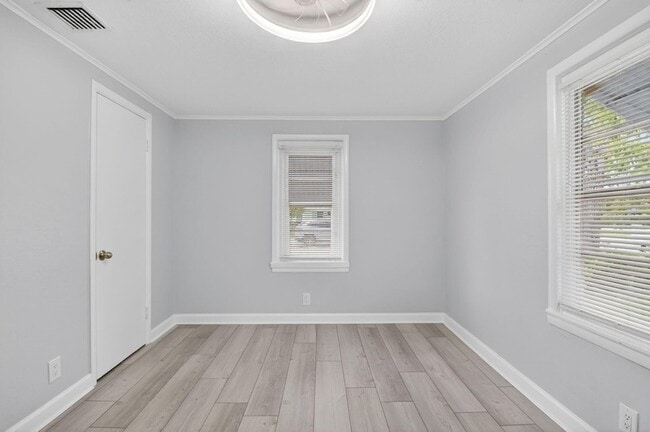 Building Photo - 239 NW 6th Ave