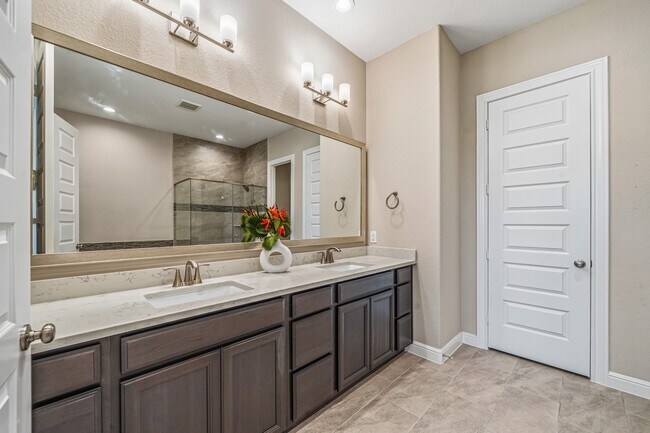 Building Photo - 9908 Prairie House Ln