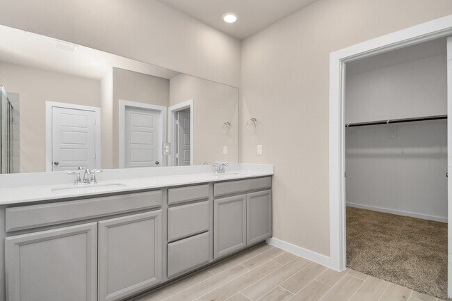 Building Photo - 8515 Rising Stream Dr