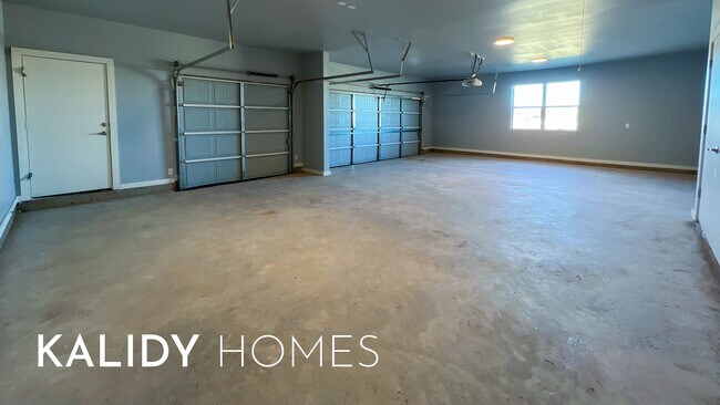 Building Photo - 218 Olde Ml Ct