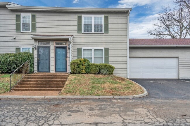 Building Photo - 2077 Nashboro Blvd