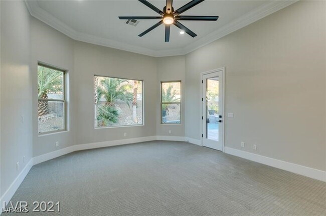 Building Photo - 794 Bolle Way