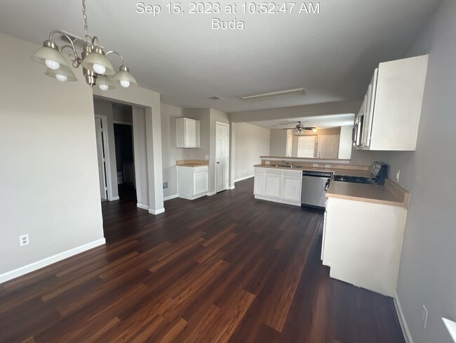 Building Photo - 176 Pebble Creek Ln