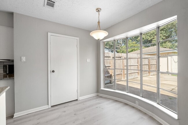 Building Photo - 13542 Wimbledon Dr