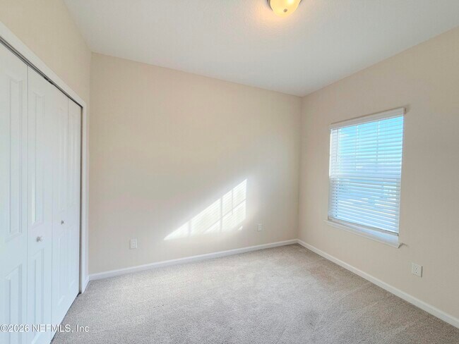 Building Photo - 247 Pine Bluff Dr