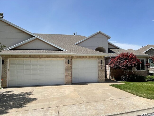 Building Photo - 4100 Sqft Gorgeous Home with Amazing Temple and Valley Views