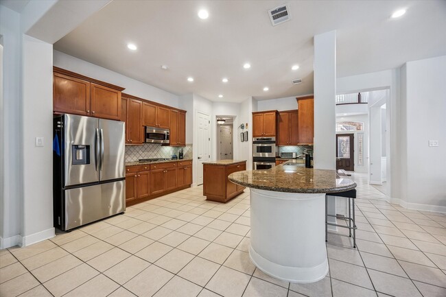 Building Photo - 3047 Bonnebridge Way Blvd