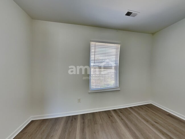 Building Photo - 3808 Broadwater Ct