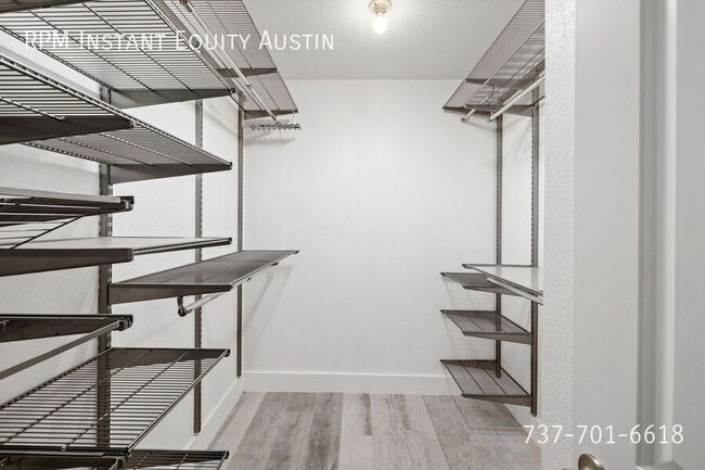 Building Photo - 8110 Ceberry Dr