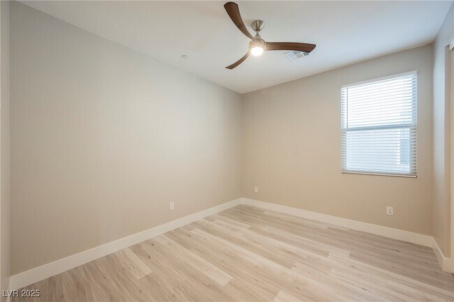 Building Photo - 11262 Cactus Tower Ave