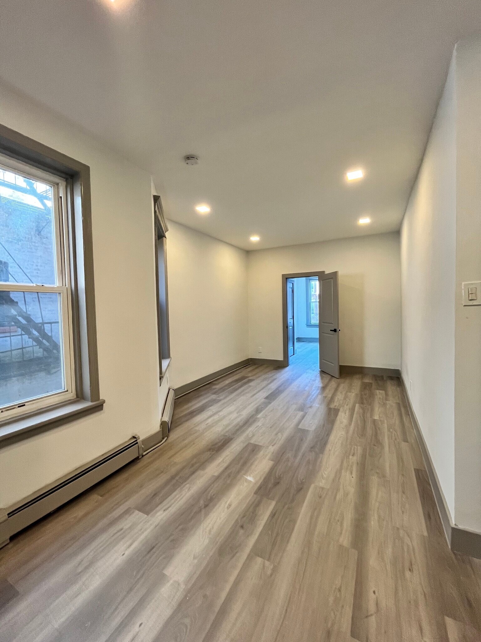 83 Bostwick Ave 4 - 76 Bostwick Ave