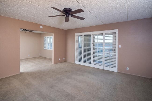 Building Photo - 7830 E Camelback Rd
