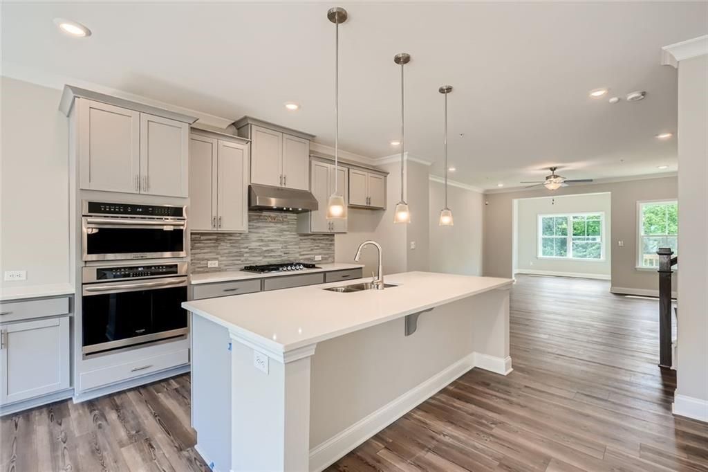 Building Photo - 461 Stagecoach Bnd SE