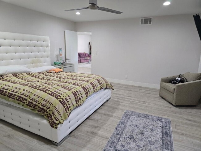 Building Photo - 38811 Tandika Trail N