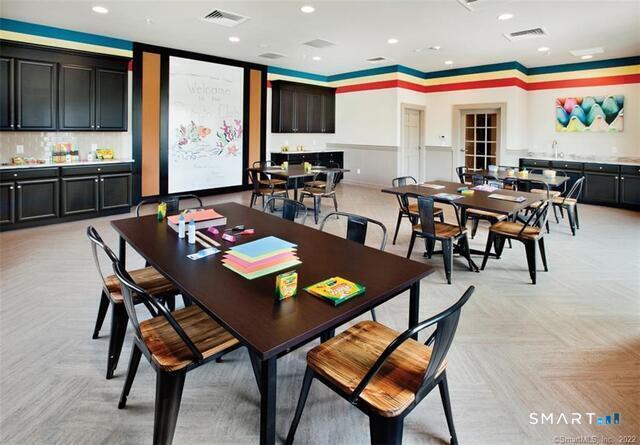 Building Photo - 48 Winding Ridge Way