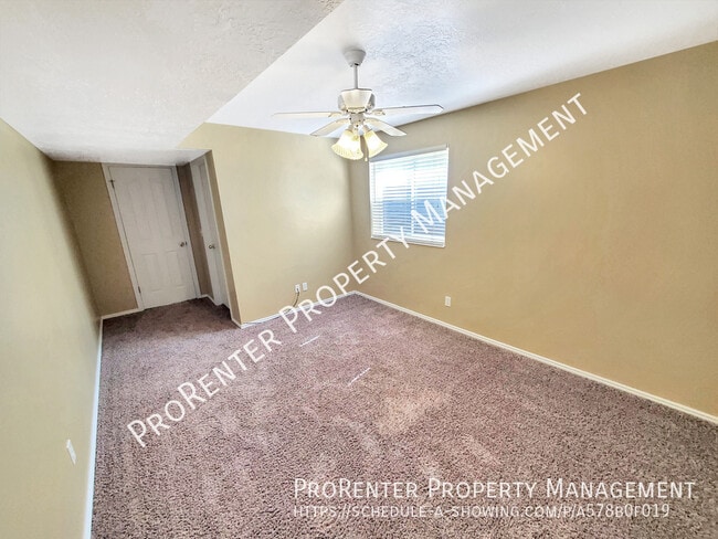 Building Photo - 1488 Earl Cir