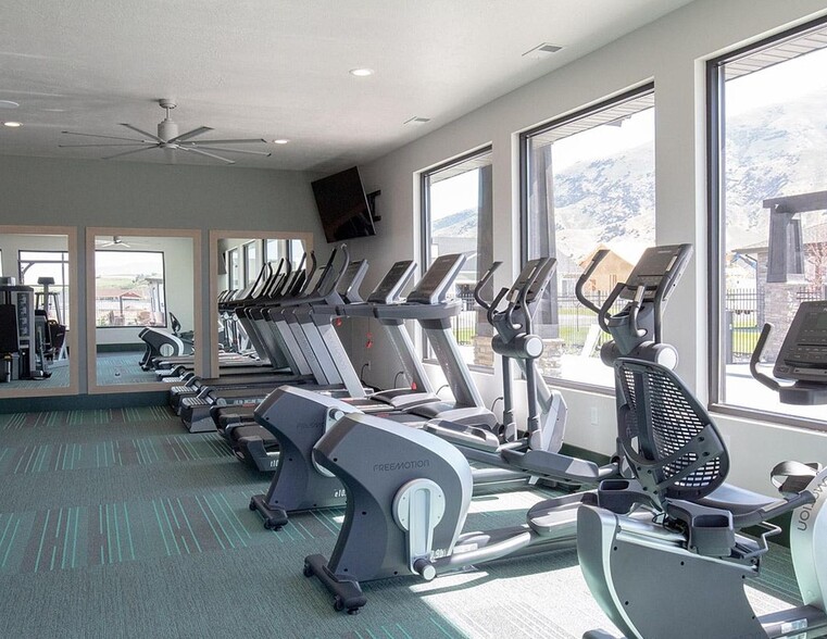 Workout Room - 411 S 1540 E