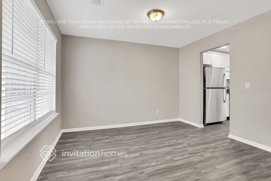 Building Photo - 562 Grandview Cir