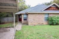 Building Photo - FOR LEASE! - 2 Bedroom - 2 Bath + 2 Car Ca...