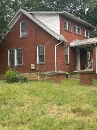 Building Photo - 1410 Crawford Ave