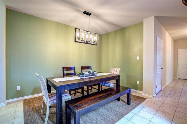 Building Photo - 1048 Decker Dr