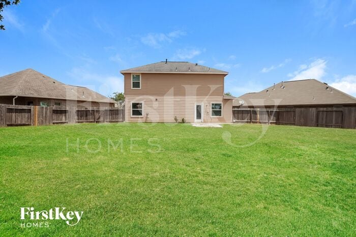 Building Photo - 320 Country Crossing Cir