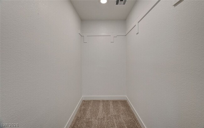 Building Photo - 1580 Quarter Horse Dr