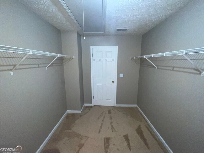 Building Photo - 102 Carolinas Way