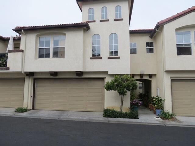 Primary Photo - 5030 Gavilan Way